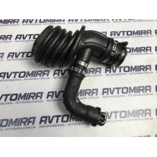 Патрубок воздушного фильтра Ford Focus 2 1.6TDCI 2005-2010 7M5Q6886A